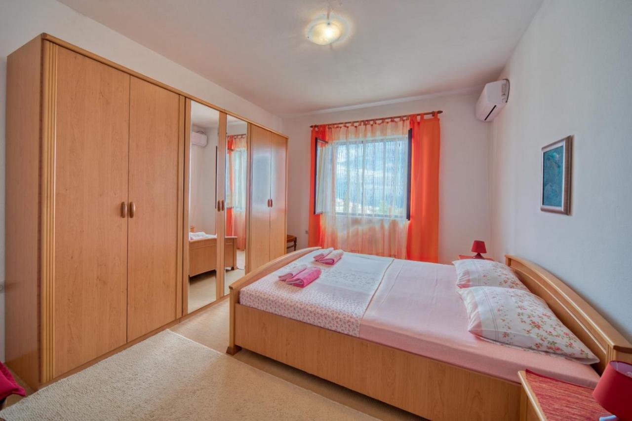 Bor - The Entire Home With Sea View أولتْسي المظهر الخارجي الصورة