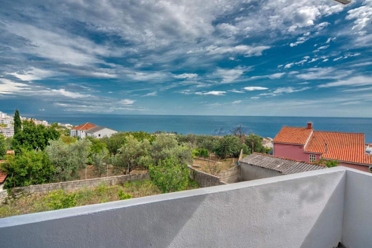 Bor - The Entire Home With Sea View أولتْسي المظهر الخارجي الصورة