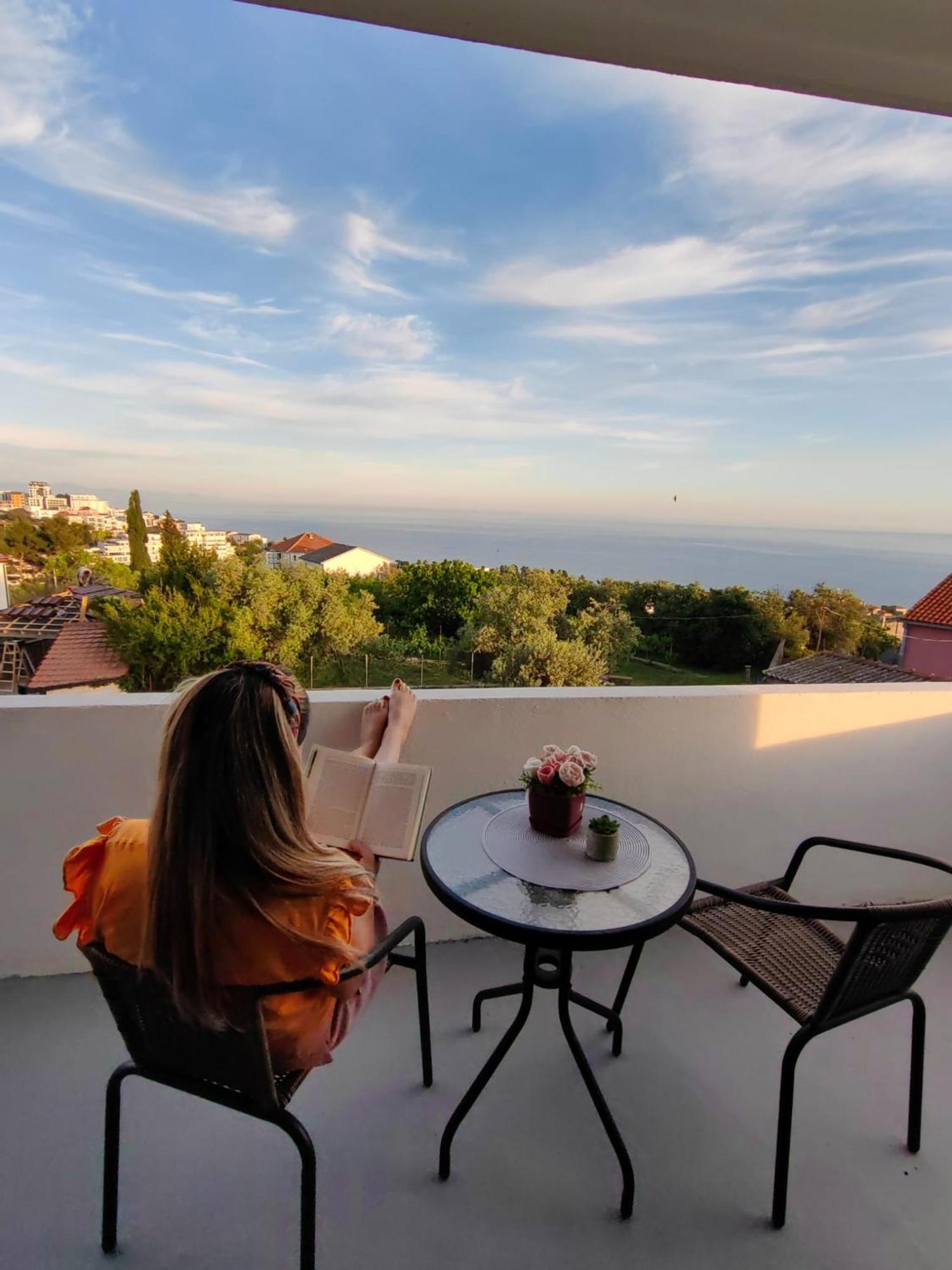 Bor - The Entire Home With Sea View أولتْسي المظهر الخارجي الصورة