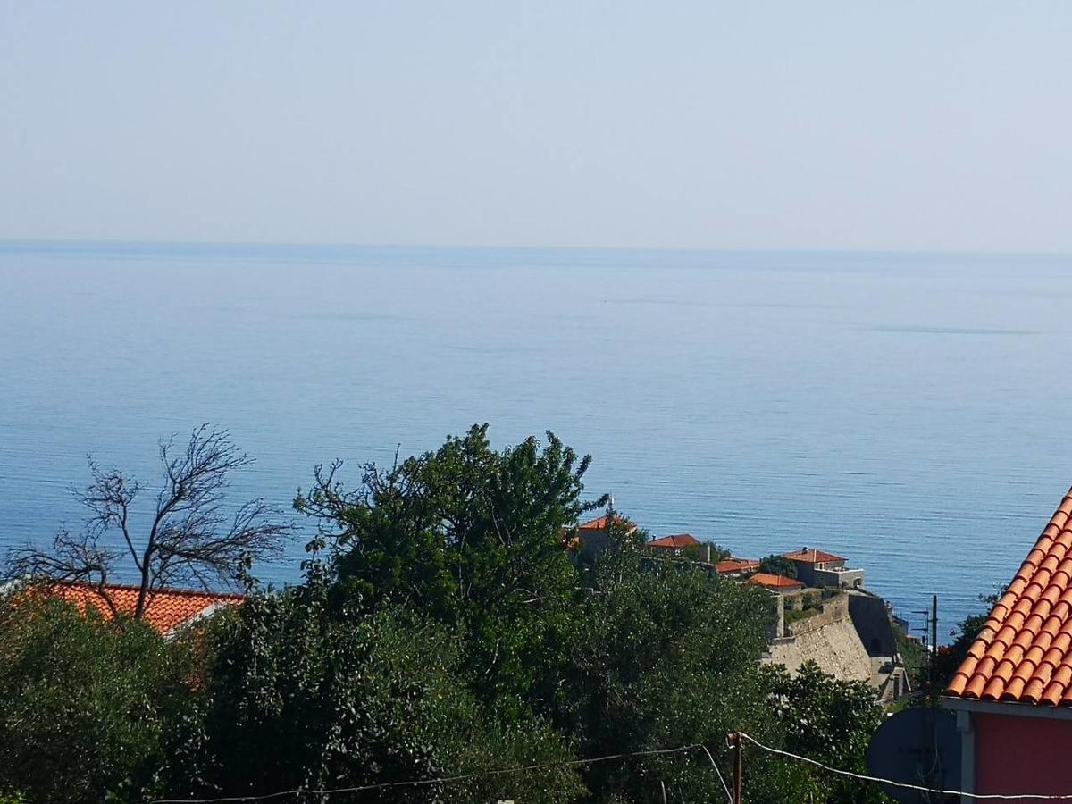 Bor - The Entire Home With Sea View أولتْسي المظهر الخارجي الصورة